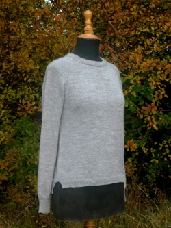 TRS Top-down sweater. Raglan, England