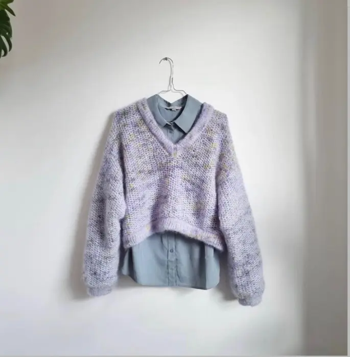 Sweetdreamsweater (opskriften købes hos Popknit)
