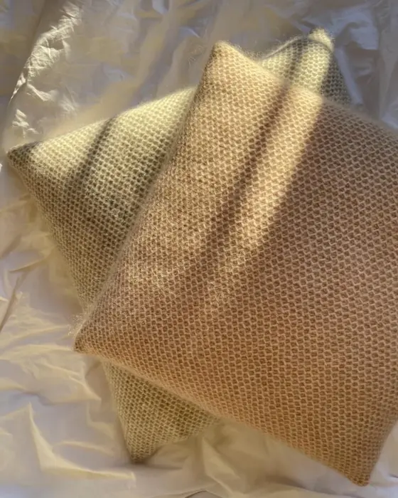 Petiteknit backside for pillow 40 x 40 cm
