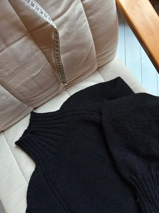 Sweater no. 9 light Kit i Pura Lana